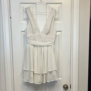 SHEIN Ivory Tiered Chiffon plunge neck Dress L